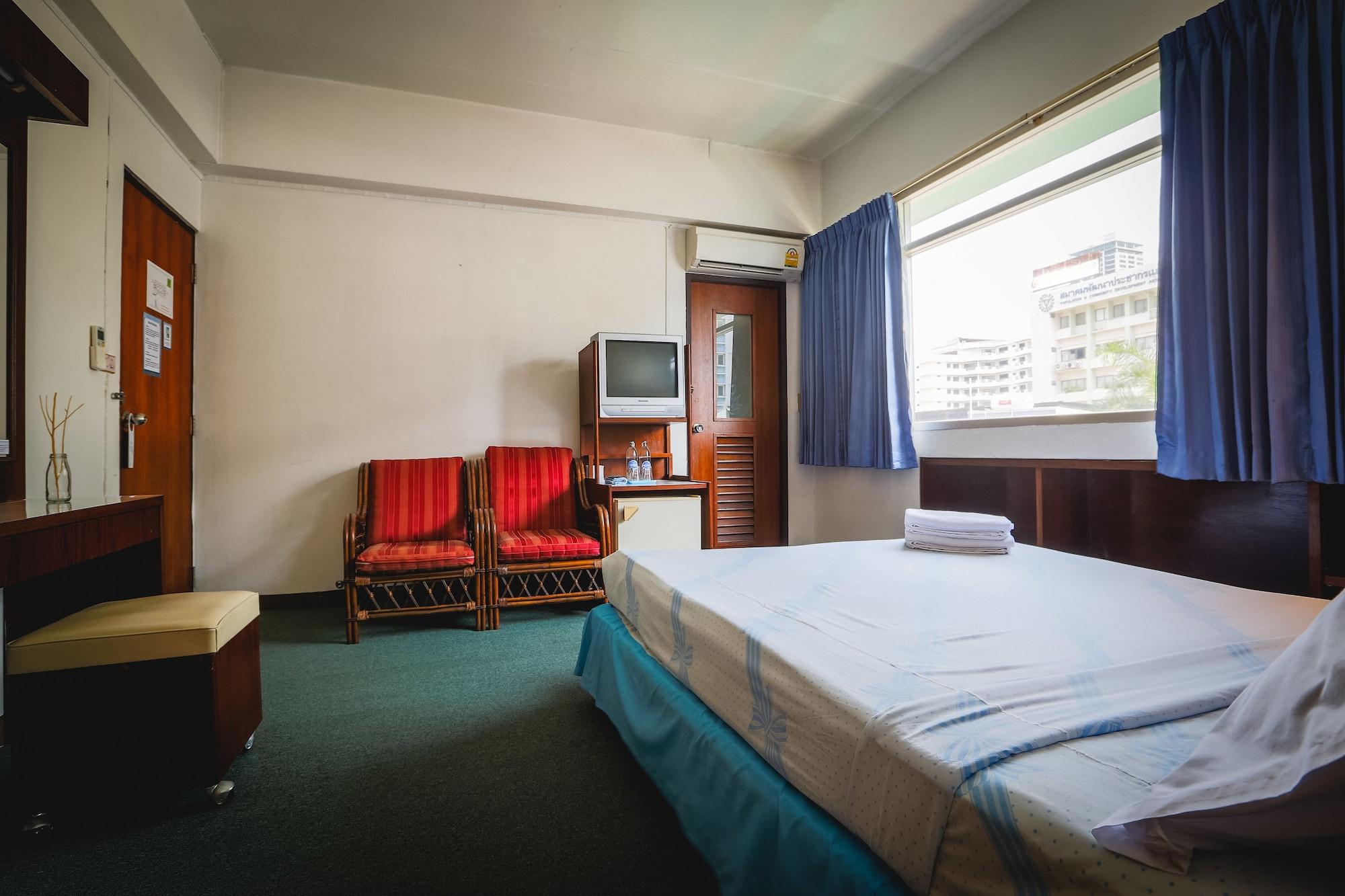 Ruamchitt Travelodge 방콕 외부 사진