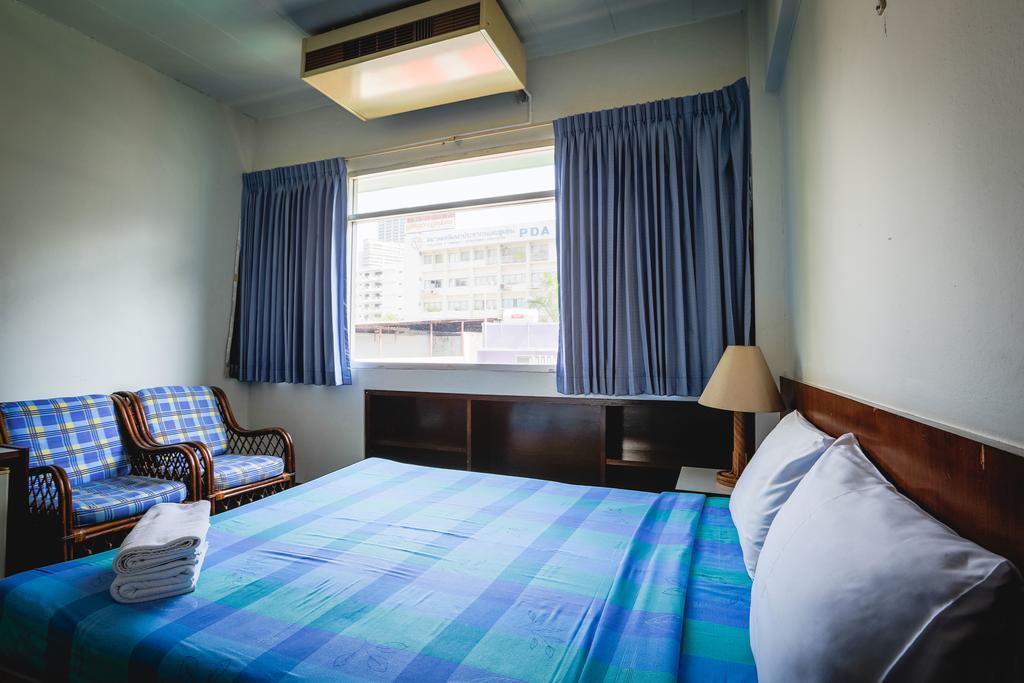 Ruamchitt Travelodge 방콕 외부 사진